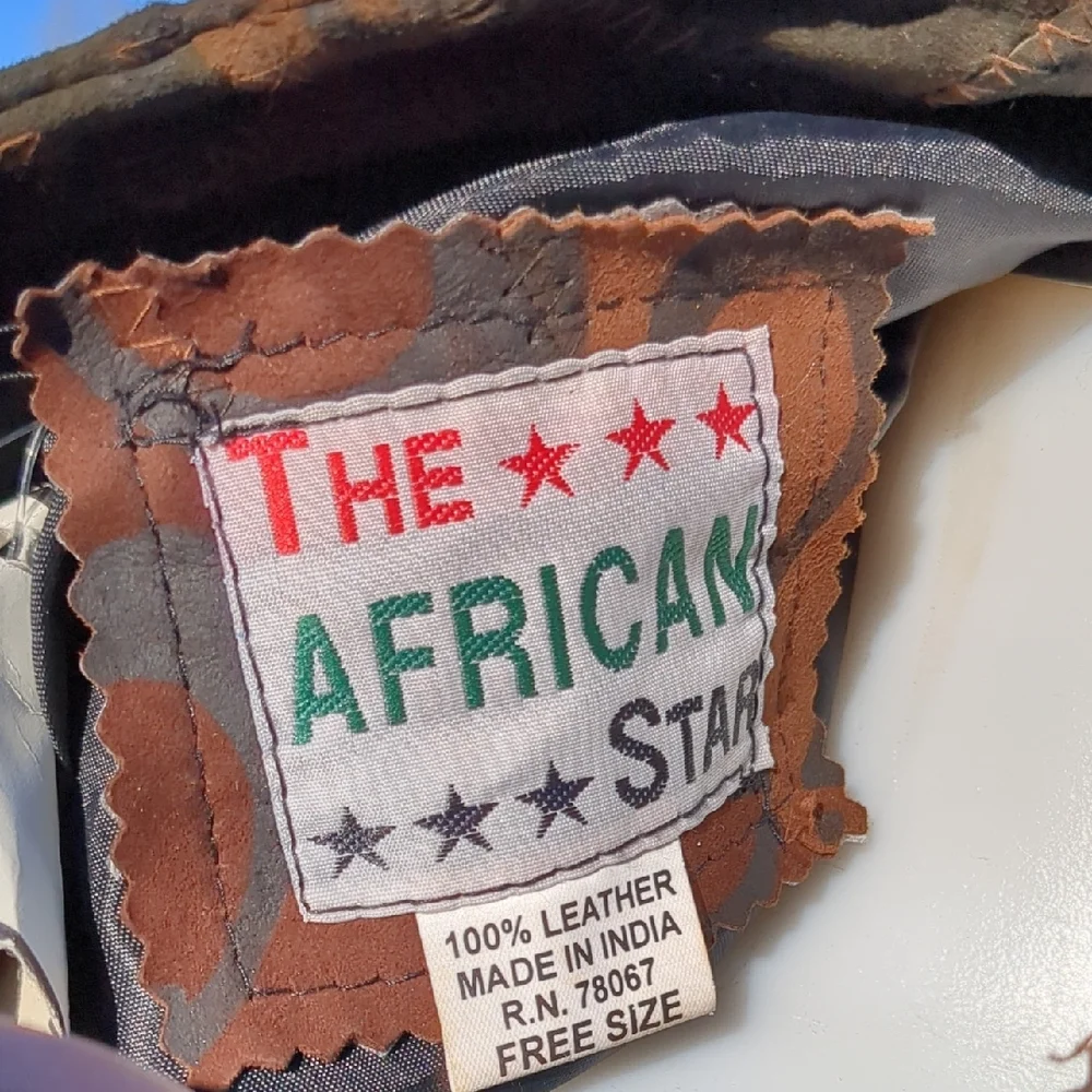 Multicolor Patterned Jacket - Picture 2 of 8